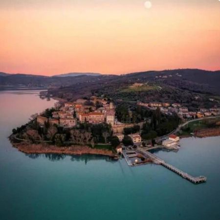 Il Borgo Antico Villa Monte del Lago Luaran gambar