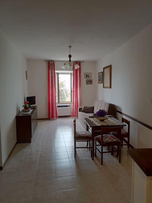Il Borgo Antico Villa Monte del Lago Luaran gambar