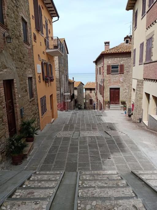 Il Borgo Antico Villa Monte del Lago Luaran gambar